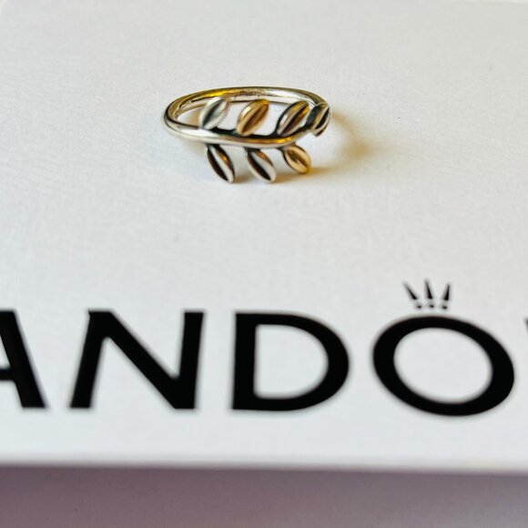 Pandora Olive Leaf Ring Sterling Silver and 14Kt Gold Size 50 - Picture 2 of 5